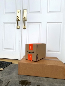 lowering your risk for theft this holiday season in Seattle, Washington